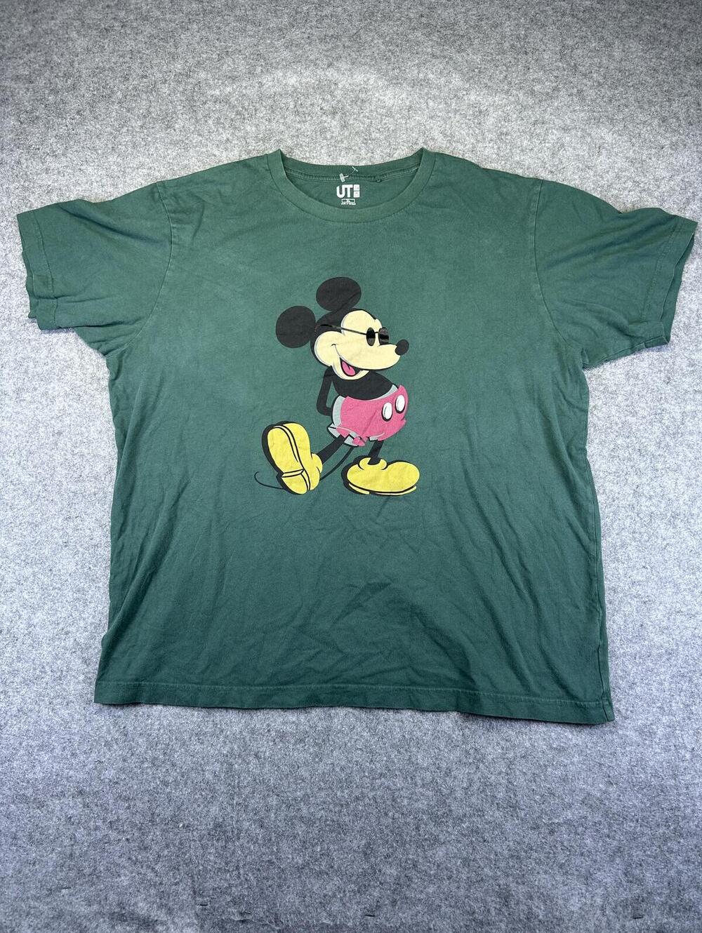 Uniqlo UT Disney Mickey Mouse Graphic T-Shirt Mens XL Licensed Streetwear